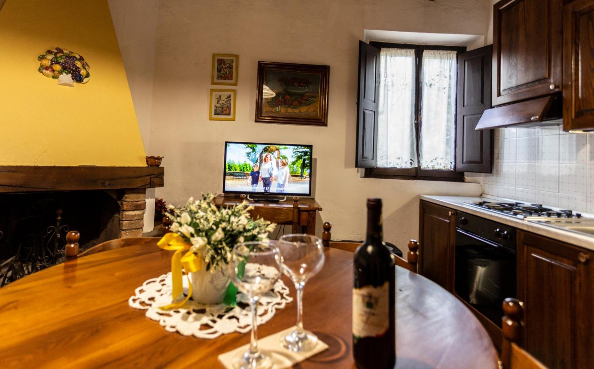 Agriturismo Girasole Gambassi Terme Kültér fotó